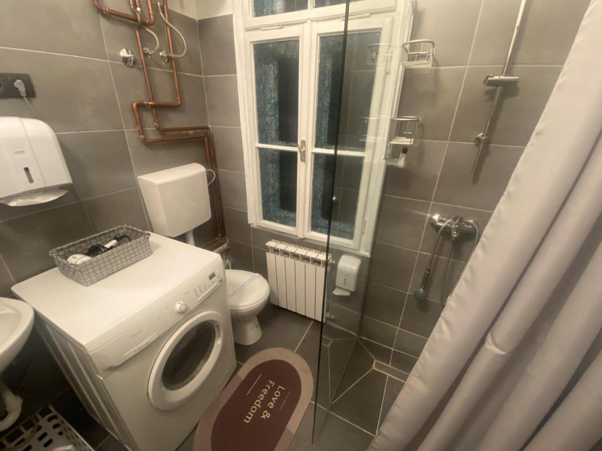 Fg Boutique Hostel Sarajevo Luaran gambar